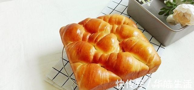 想吃面包不用买，做法很简单，蓬松暄软还拉丝，放三天也不硬！