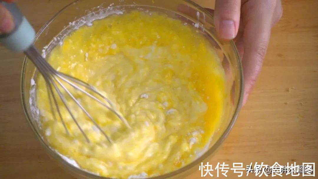 比豆腐还嫩！自制酸奶蛋糕，配方和秘诀都给你，外面买不到