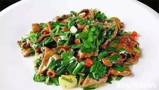 韭菜|以下食物老人吃可以抗衰老，女性吃美容养颜，小孩吃增强免疫力