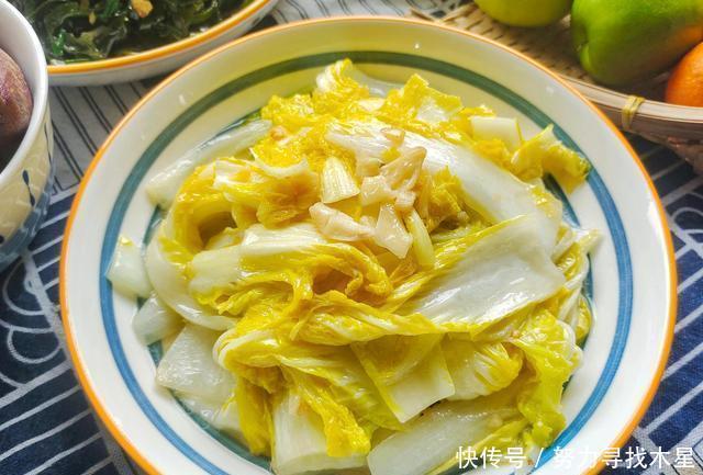 小圆家中餐,简单的一荤两素,花费少营养好,家人直夸赞