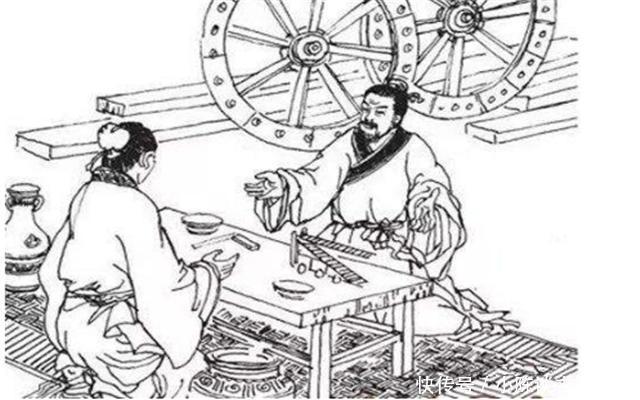 云梯|古代士兵守城时为何不推倒云梯,而是砸石头老兵你推一个试试