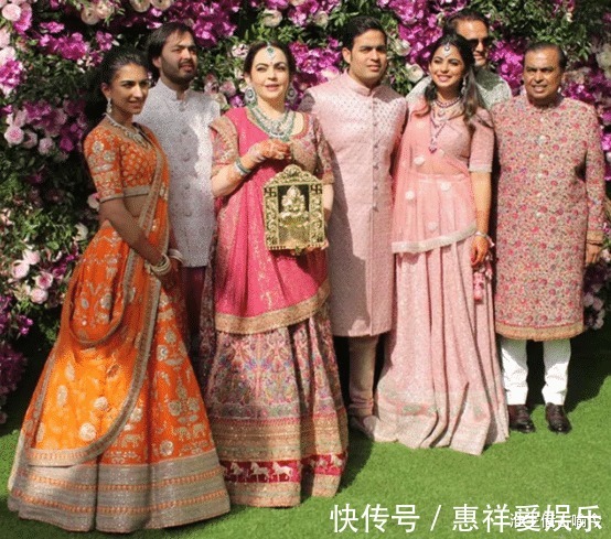 文莱王室 印度富婆像行走的钻石山,戴顶级祖母绿,比文莱王室还要奢华