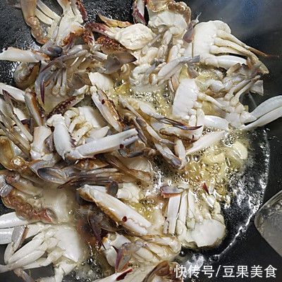 小米辣|让人闻香止步的香辣蟹