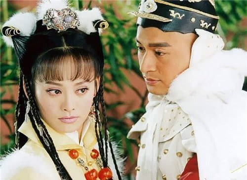 多尔衮|清朝最特殊官职,权力大过皇帝,296年来仅2人任职,和珅都没资格