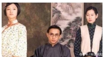 穷困潦倒|他一生穷困潦倒，一妻九妾子女32人，死后上千妓女守灵，一片哭声