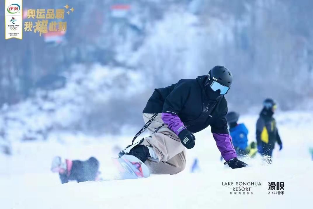 加拿大|5位滑雪爱好者讲述：滑雪成为新的社交方式，自由感和征服感让人上瘾