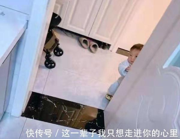 每个孩子|9个月宝宝为找妈妈，竟第一次学会走路，妈妈：这太意外