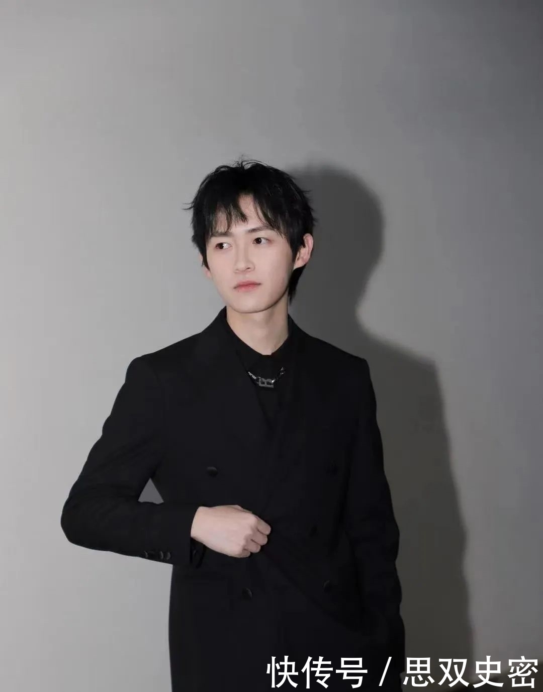 查杰:眉眼间流淌着的温暖与坚毅 Seek For U 坚毅