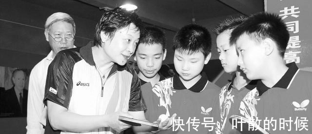 中国队|国乒5名大将,被日韩乒乓球队抛出橄榄枝,难道要学何智丽她们?