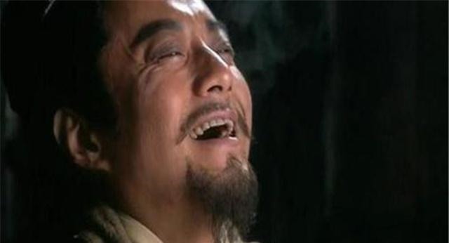 林冲火并王伦的时候王伦曾经大声呼救,为什么没有人来救他呢
