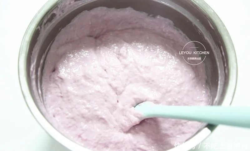 不用|不用揉面,搅搅面糊,蒸一块又松又软的发糕