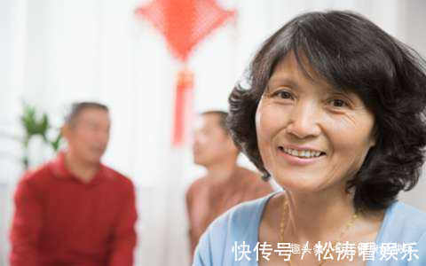 女性|女人若能在这个年龄段内绝经，说明保养得还不错