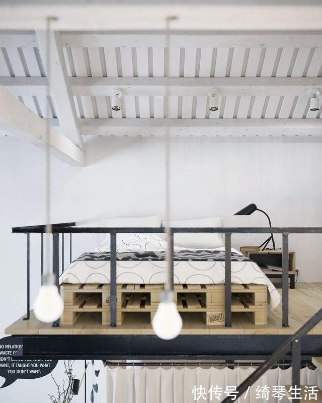 男主|男主40㎡一居改loft:床下藏个衣帽间,全屋黑白灰太高级了!