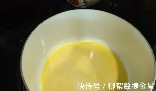 炼乳|用千层饼皮做酥皮月饼这个可以！奶黄芝士芋泥等3种口味任你选！