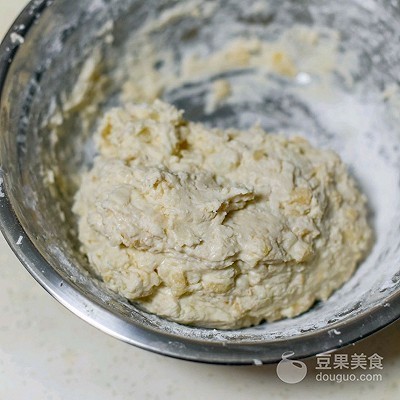 山药不要再炒着吃了，加一个苹果一碗糯米粉，出锅就抢光