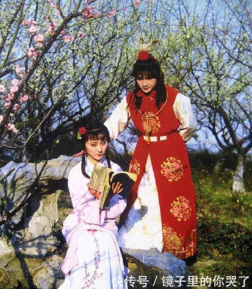 贾琏|《红楼梦》里贾母最疼的并不是宝玉,而是他!