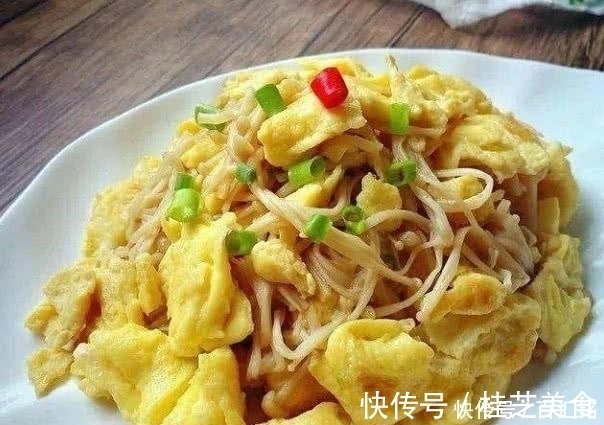 营养均衡|天然的“补脑菜”找到了,每天炒一盘,比核桃还滋补,脑瓜更聪明