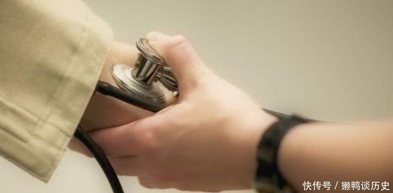 流鼻血|高血压“危险信号”：身上这些地方出现下面的症状？可能你的血压正在升高