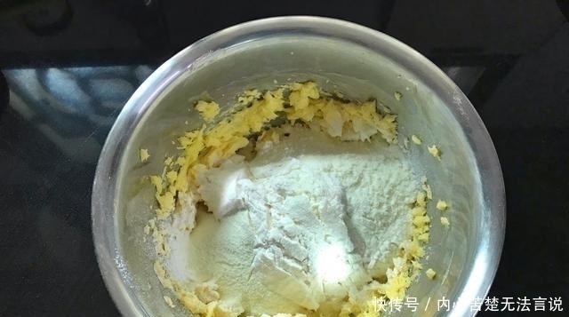 蛋黄液|烘焙入门级小饼干，上手简单，健康无添加，一口一个酥掉渣，真香