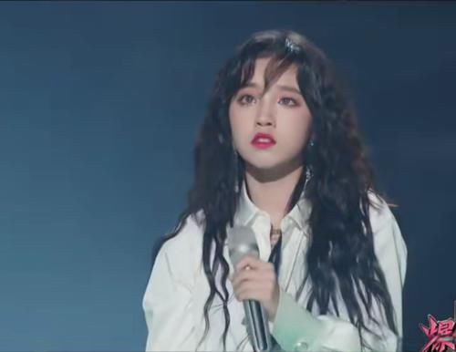 单依纯|《爆裂舞台》冲刺夜三强诞生，单依纯淘汰，陈卓璇唱《FlyAway》