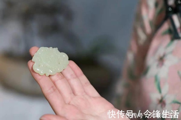 互联网时代|随着电商的发展，网上的和田玉到底可以买不？