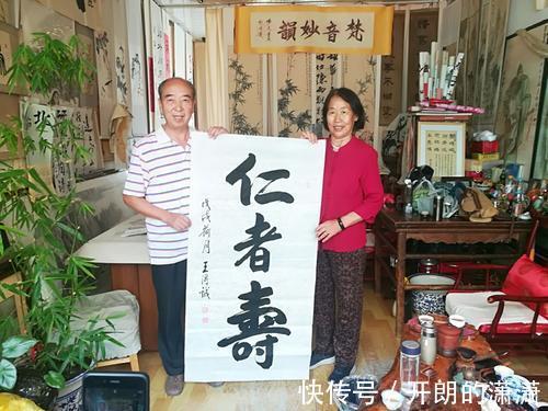 笔生@忆昔彤庭望日华 才思俊逸笔生花