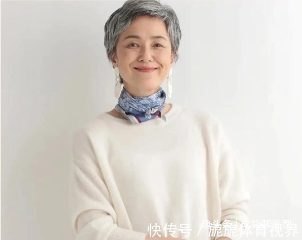 发型 这才是六十岁女人最好看的发型,发量显多又好打理,白发更显气质