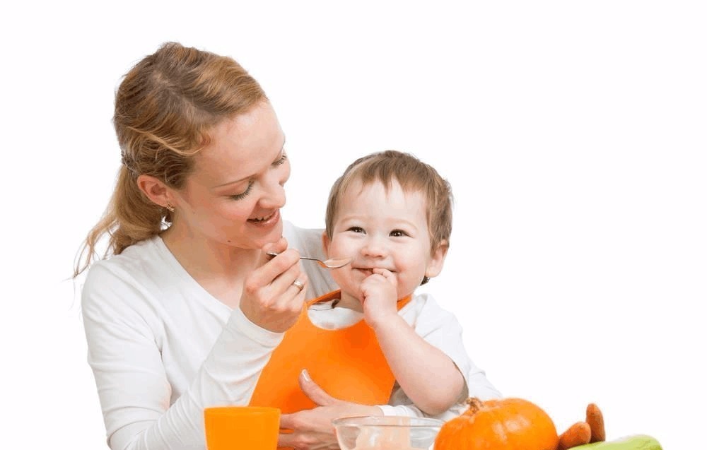 苹果酱|半岁大的宝宝, 家长们首先因该尝试喂孩子什么水果