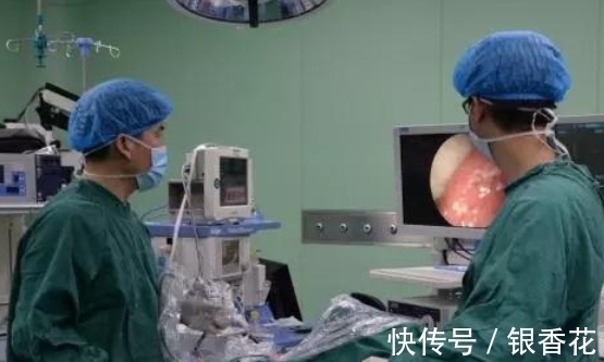 婆婆|哺乳期再度怀孕,女子4小时艰难产下双胞胎,却伤心的哭了