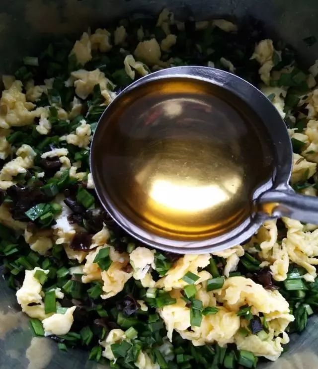 韭菜盒子最好吃的做法,口口留香吃不够!