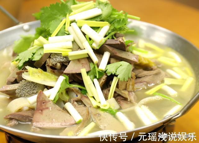 锅仔|大厨教你最省事的羊杂锅仔做法，热气腾腾不腥不膻！能当火锅吃