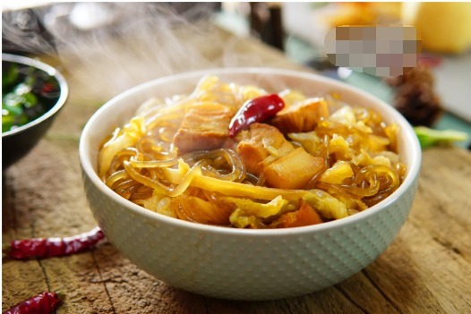 天寒地冻,晚餐就吃这锅菜,暖和又解馋,馒头杀手,一顿吃精光!