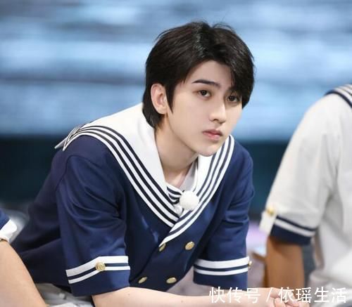 郭麒麟|正面开撕蔡徐坤惨遭平台除名,疑确认退出《奔跑吧》黄河篇