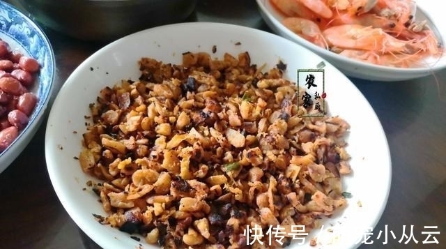 周末回家陪妈妈过“母亲节”，极简一餐火了朋友圈，网友：求蹭饭