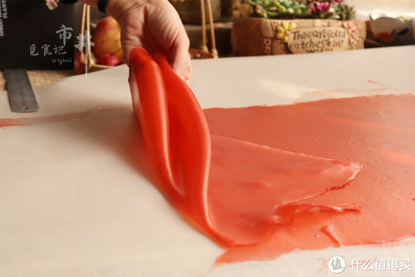 小吃来了 篇三十：新鲜山楂上市了，做小时候的零食“果丹皮”，纯天然，孩子放开吃