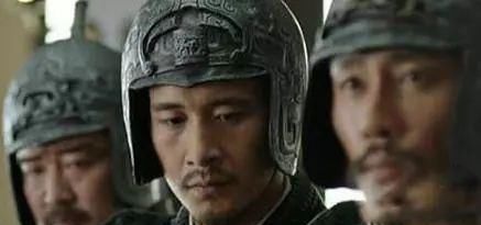 不值|三国死的最惨的十位大将，关羽上榜张飞第六，第一最不值！