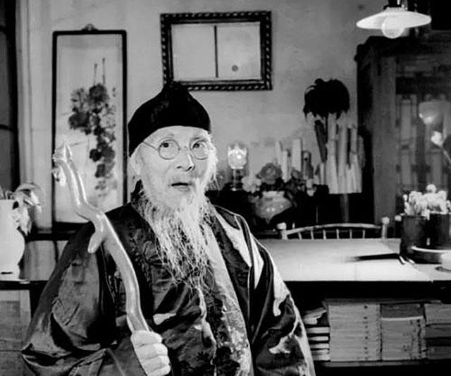 有个|齐白石家有个上锁的柜子,放的是柴米油盐,儿媳妇开灶还得去请示