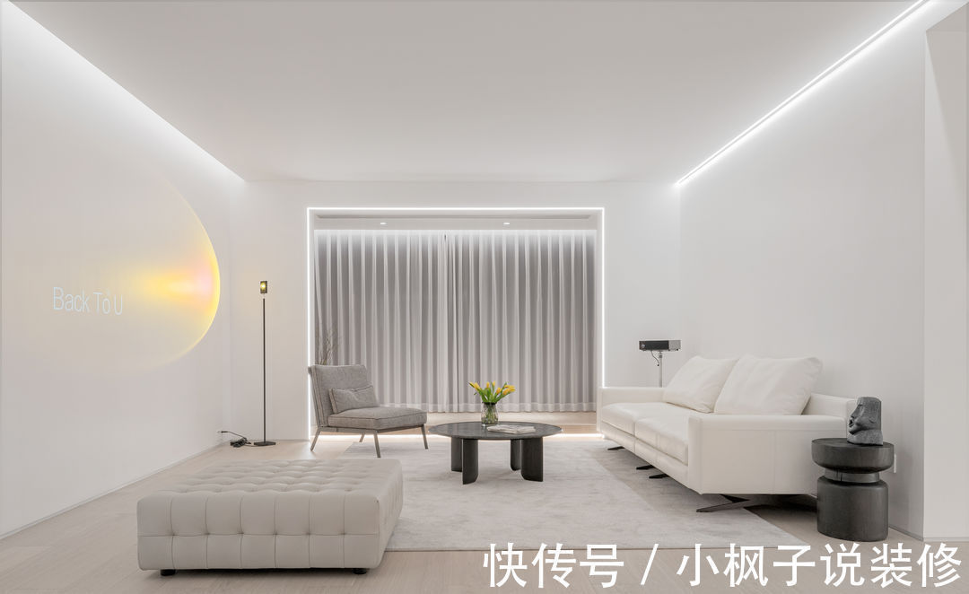 客餐厅|有一说一,还是极简风最耐看!看她家客餐厅,真大气