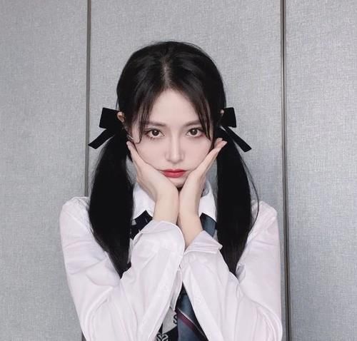 眼睛上有星星？Bling Bling的珠光眼影超级仙气！