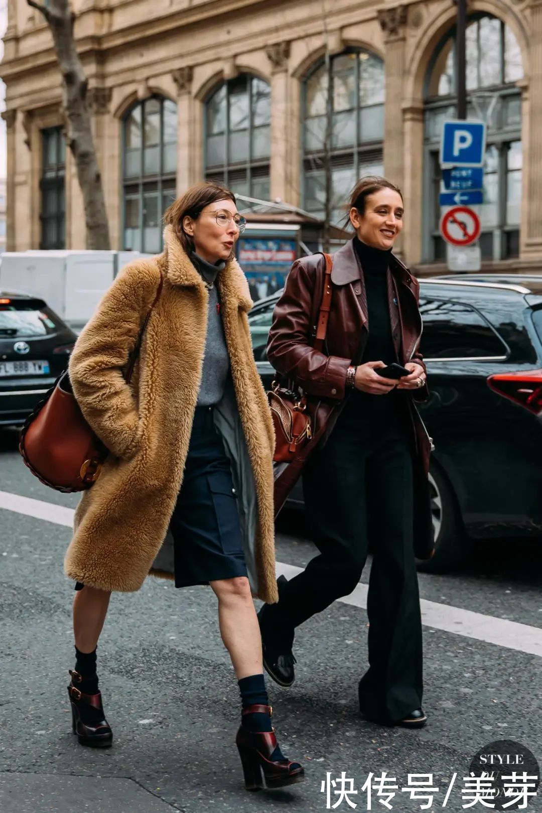 大衣里面穿什么？这4款绝美内搭，让你时髦一整个冬天