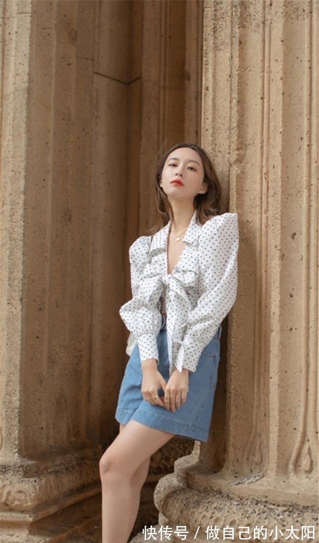 衬衫|穿“衬衫”配什么裙子才好看?下面这4种搭配方式,显瘦又有气质