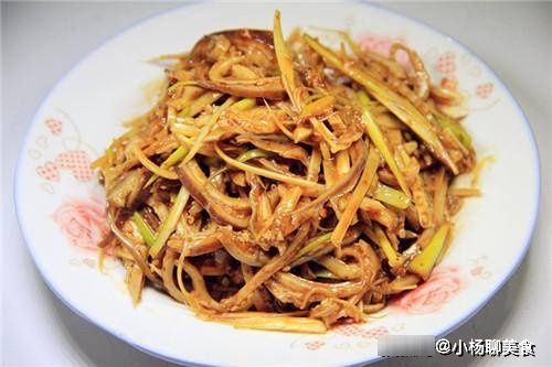 柔嫩|它是猪身上最香的，咸鲜香辣，柔嫩爽脆，益气养胃，去晚了没得卖