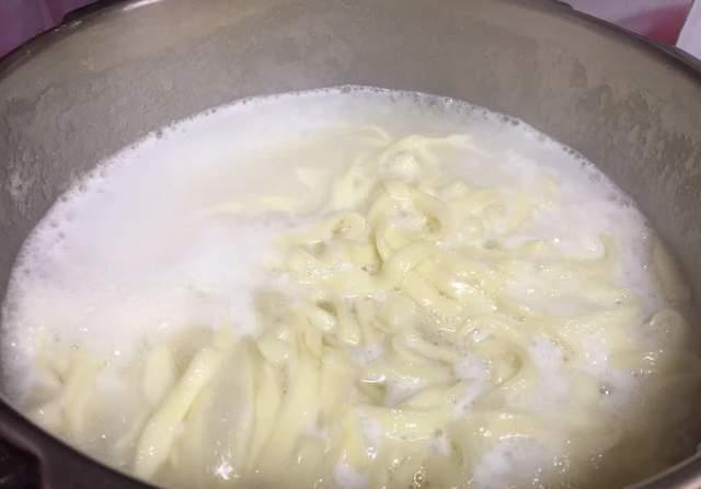 白菜腌肉面,简单的做法,完美的营养组合