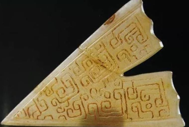 出土|几平方大的“厕所墓”,却挖出无数珍宝,专家猜测:墓主是盗墓贼