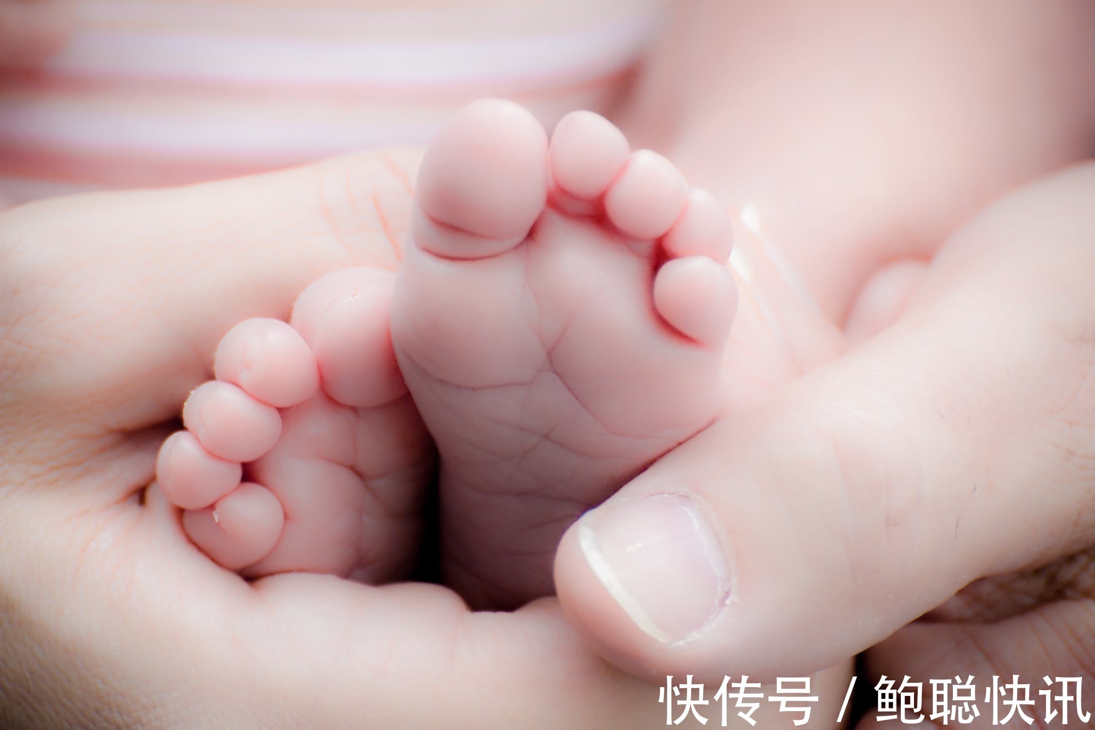 孩子|用这4方式去叫醒孩子,是破坏他大脑的启动,对他心灵有杀伤!