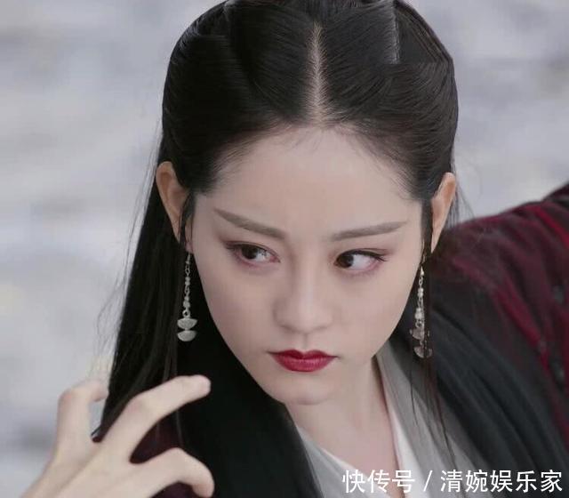 郭襄创建的峨眉派凭啥排名天下第三?因为峨眉派有四大顶尖高手