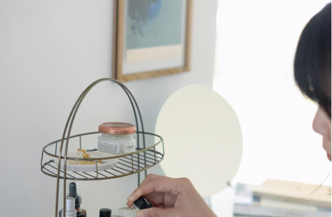 主妇|日本主妇的“简约风”家居,布置精简,装饰朴素,这样的房间很美