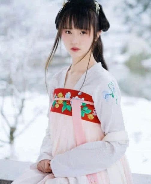 答案|趣味测试:你在古代是皇后、宠妃还是弃妃?选件汉服,测出答案!