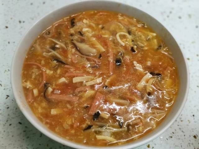 家常鸡蛋菜谱，胡辣汤，营养丰富，酸辣开胃，吃了还想吃，吃不够