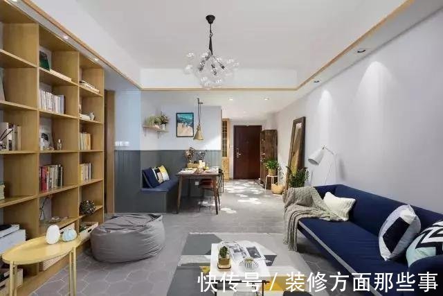 卧室|65平现代风小户型设计,书桌和置物台设计充分利用了空间